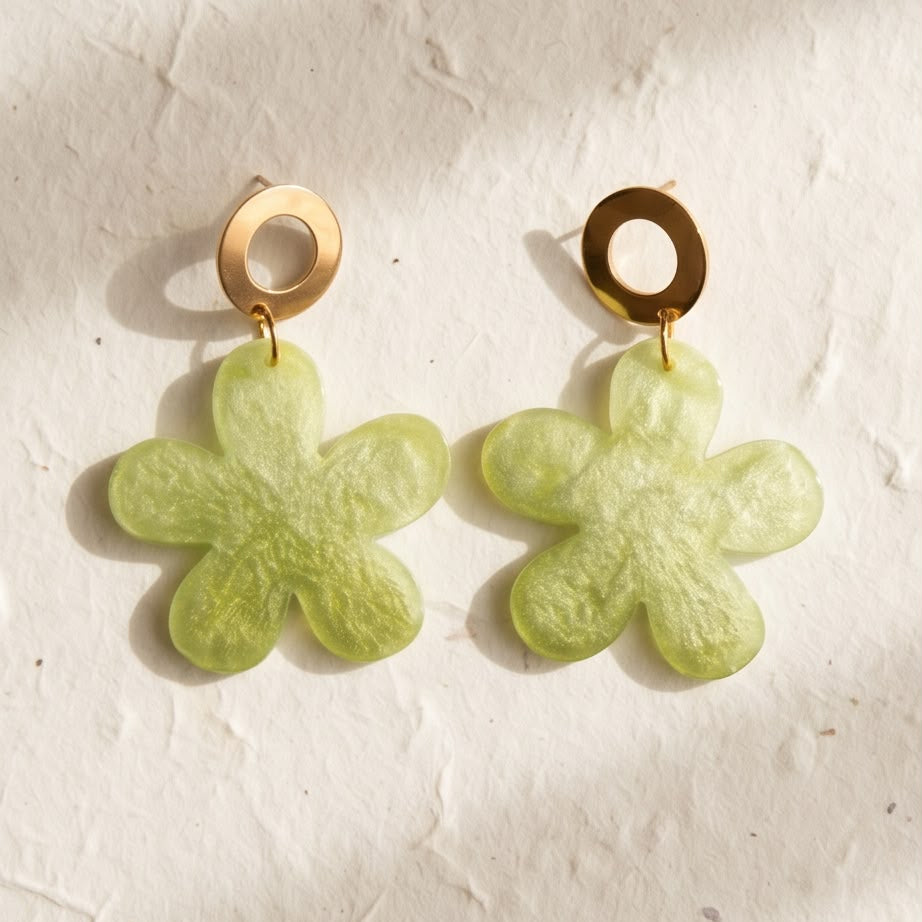 Boucles d'Oreilles Pendantes Etoile Verte & Or