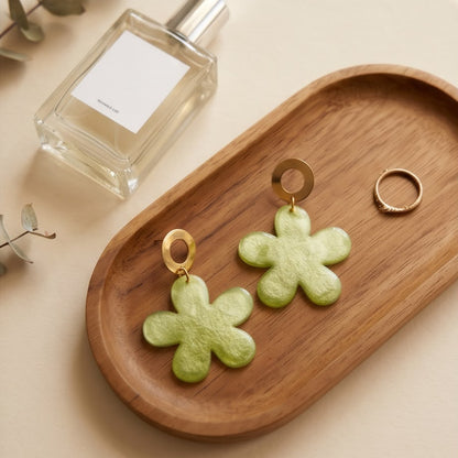 Boucles d'Oreilles Pendantes Etoile Verte & Or