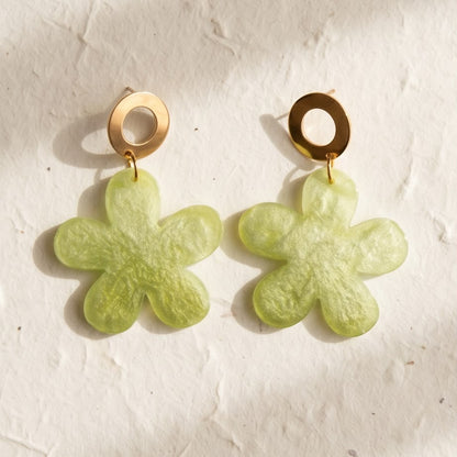 Boucles d'Oreilles Pendantes Etoile Verte & Or