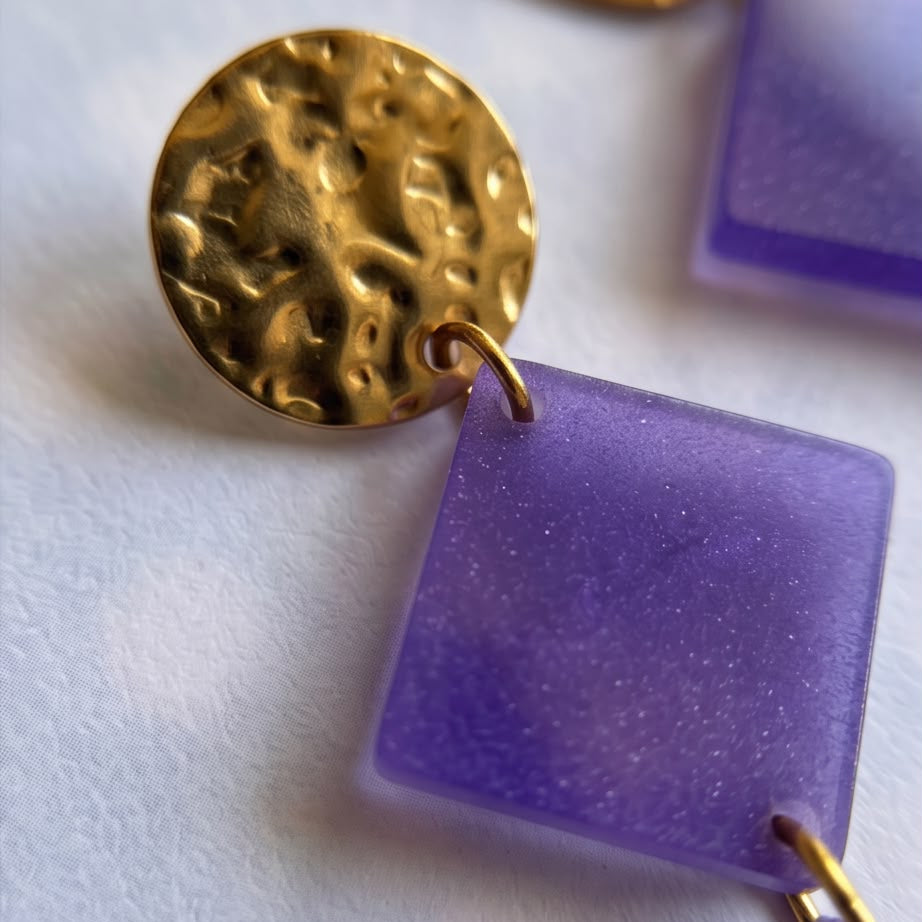 Boucles d'Oreilles Pendantes Abstrait Violette & Or