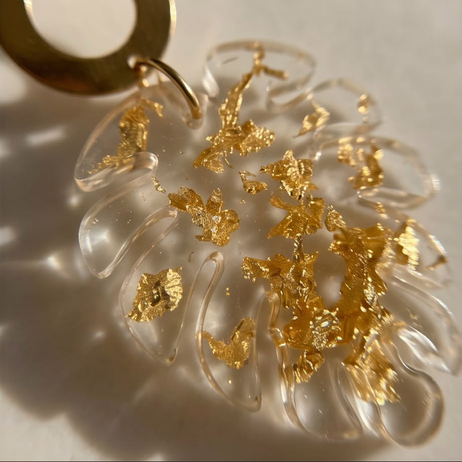 Boucles d'Oreilles Pendantes Feuille Transparente & Or