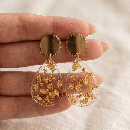 Boucles d'Oreilles Pendantes Goute Transparente & Or