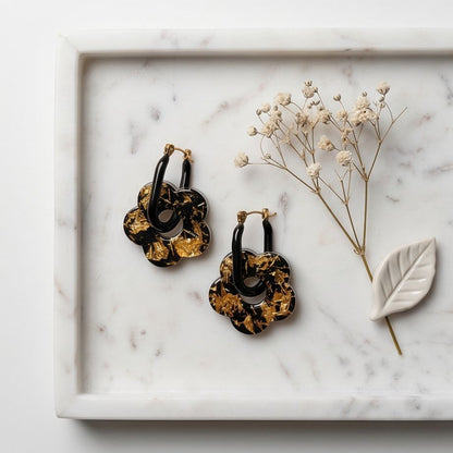 Boucles d'Oreilles Pendantes fleurs  "Black & Gold"