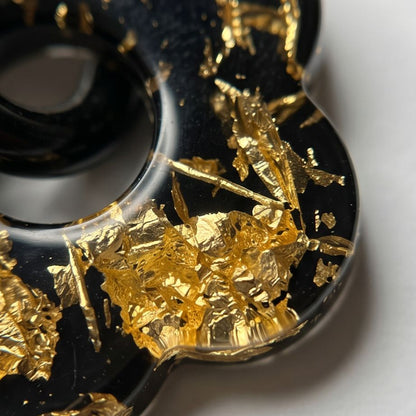 Boucles d'Oreilles Pendantes fleurs  "Black & Gold"